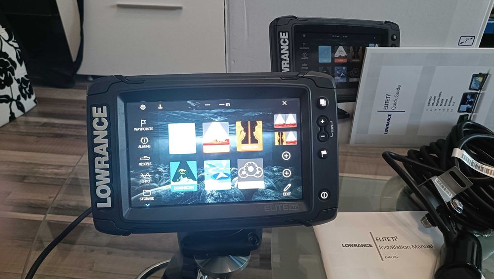 Sonar Lowrance elite 7ti2