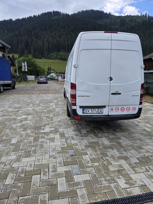 Vând Mercedes sprinter 316 frigorifică