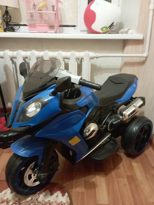Детски матосыкл на акумуляторе