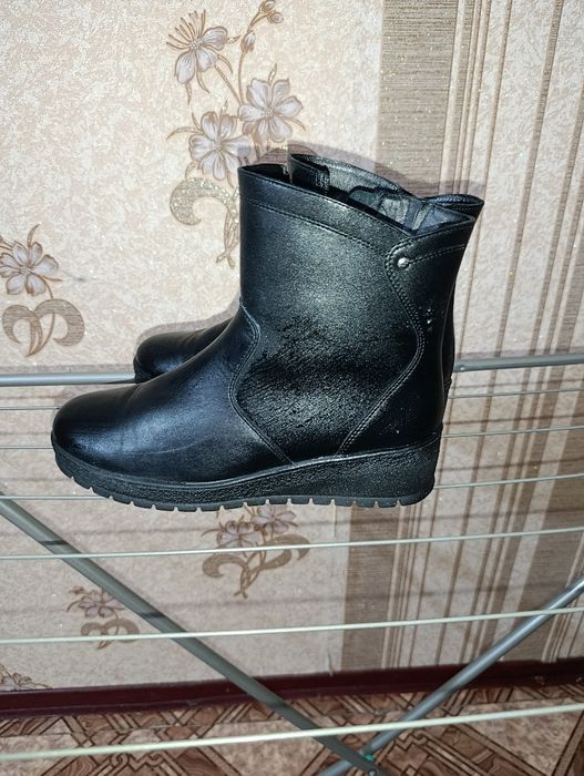 Обувь юничел 39р