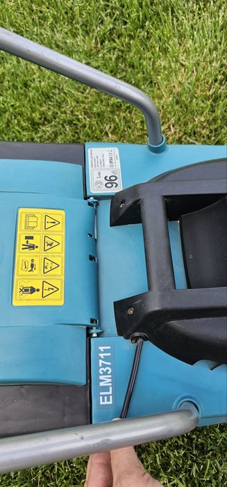 Електрическа косачка за трева MAKITA ELM3711, 1300W, 37 см