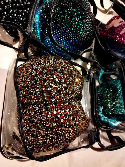 IFBB състезателни бикини/бански ( руски )