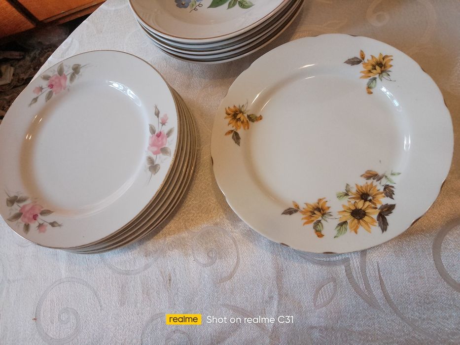 Продаю посуду из дома тарелки касушки