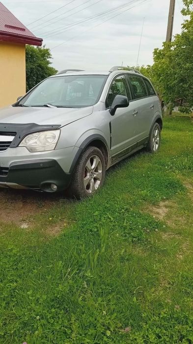 Vând sau schimb Opel Antara
