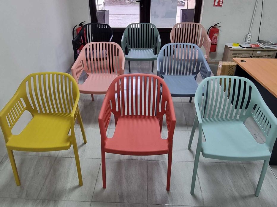 Стол Лукас полипропилен капучино