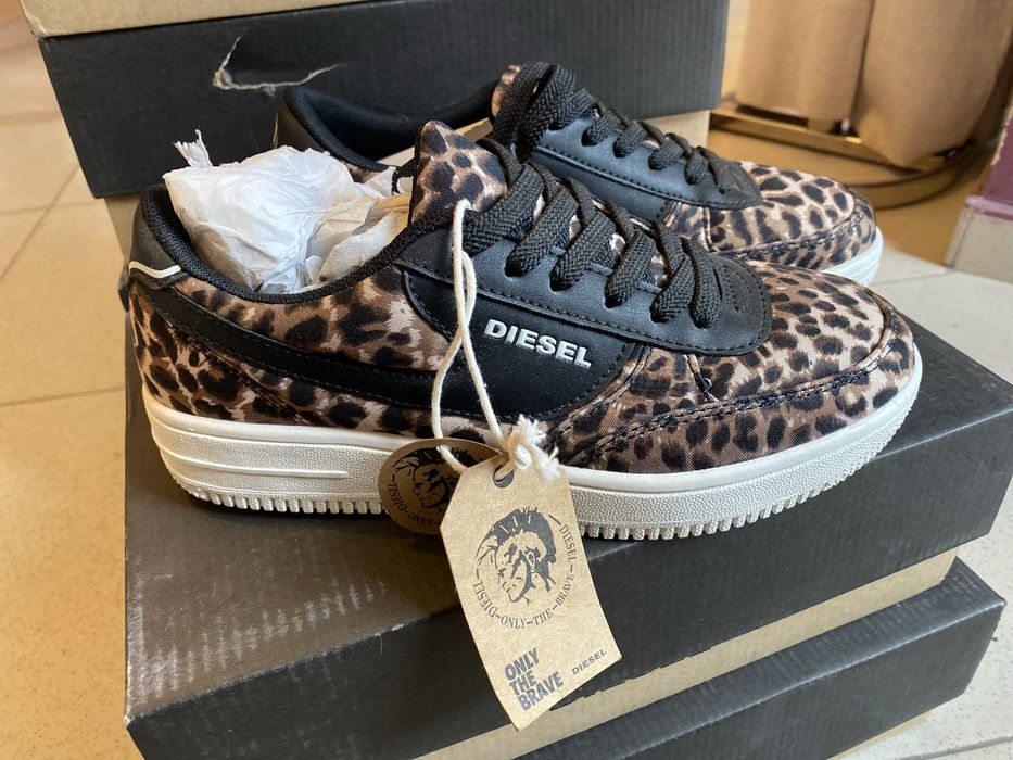 Кецове кеопард DIESEL