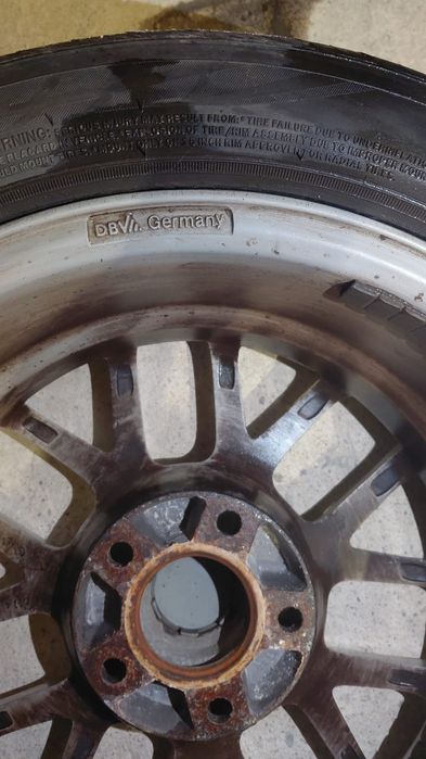 Vând jante 205/50 R15  5x114,3 R15 Mazda