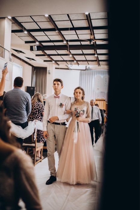 Вечернее платье