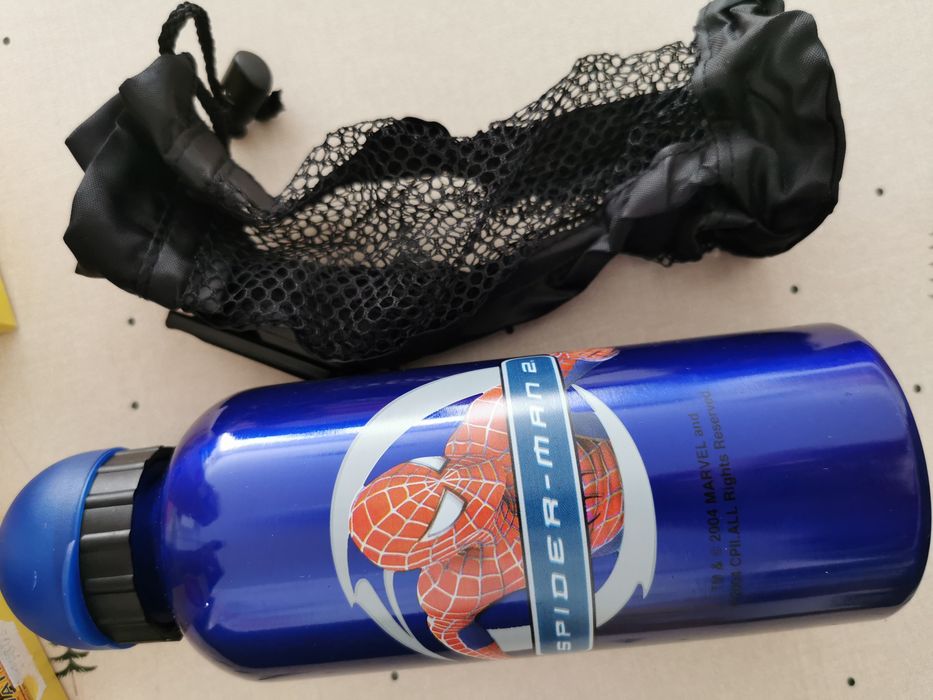 Бутилка за вода Спайдърмен