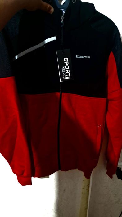 Продам мужские одежда