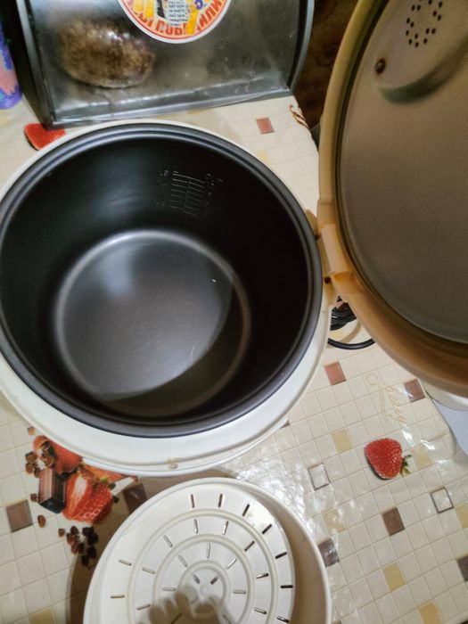 Продам мультиварку