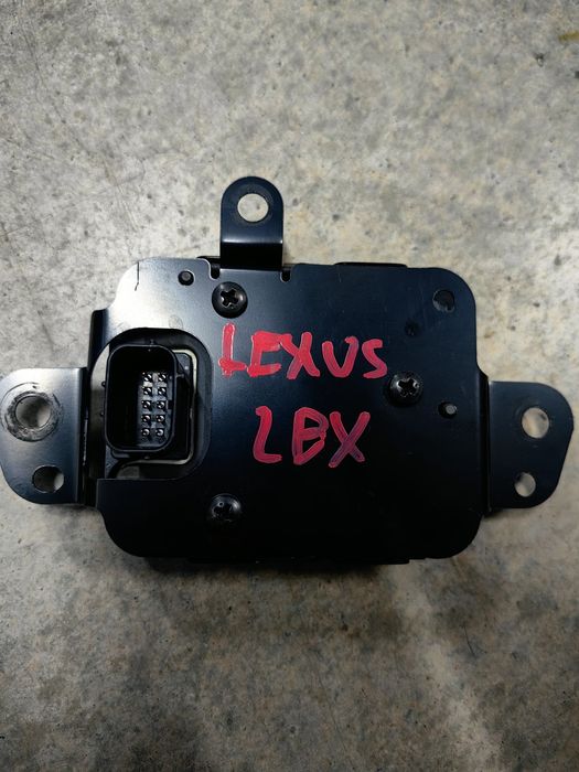 Дистроник - преден Lexus LBX / Лексус LBX 2024г