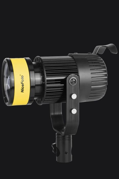 Осветитель NiceFoto BJ-600A Zoom