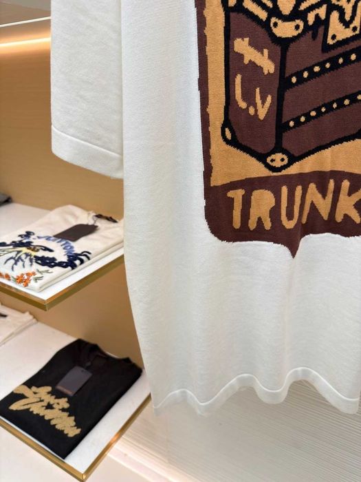 Tricou Louis Vuitton Premium