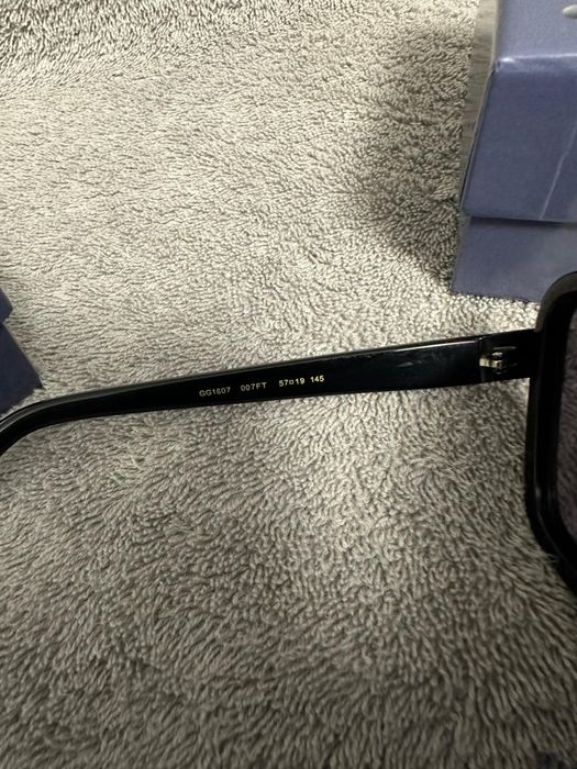 Ochelari de soare Gucci