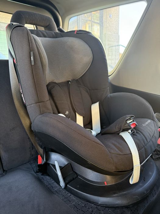 Детско столче за кола Maxi-Cosi Tobi (9–18 кг)