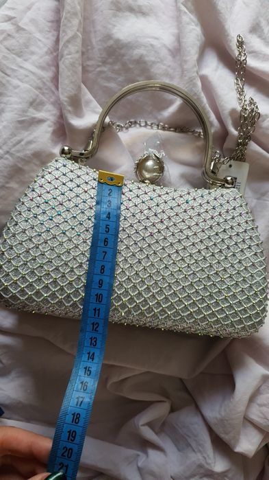 Clutch / poseta eleganta argintie