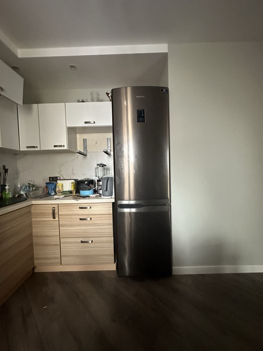 Холодильник SAMSUNG