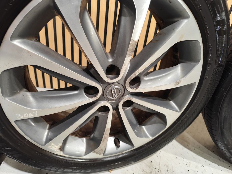 Jante 18 Nissan Qashqai gri plus crom și negru plus crom preț/set