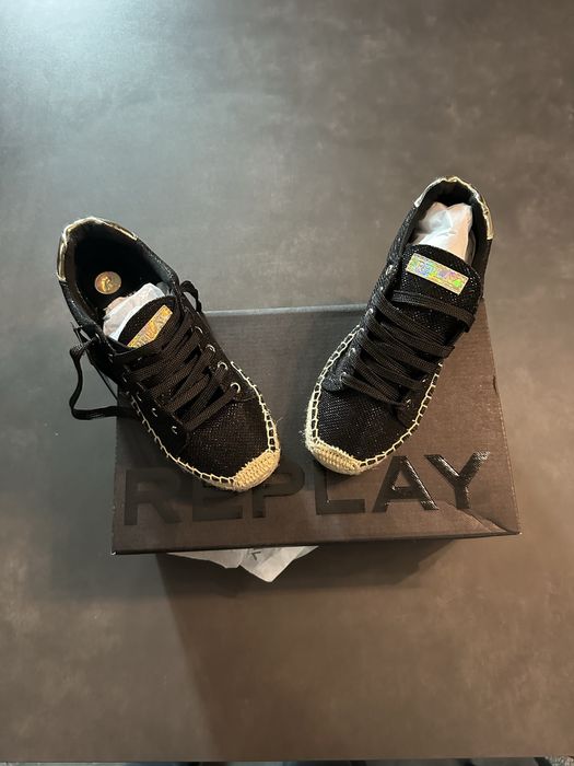 Дамски пролетни обувки Replay