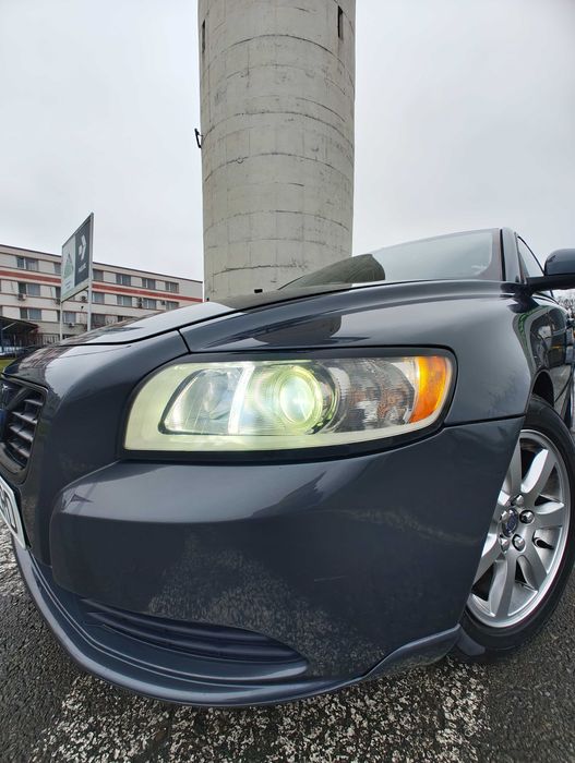 Volvo S40 2011, 1.6 diesel, 129 cp, 216 mii km, Impecabilă.