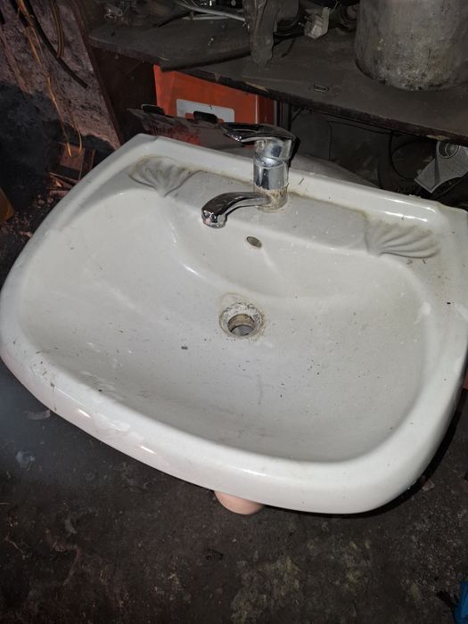 Продам раковину .