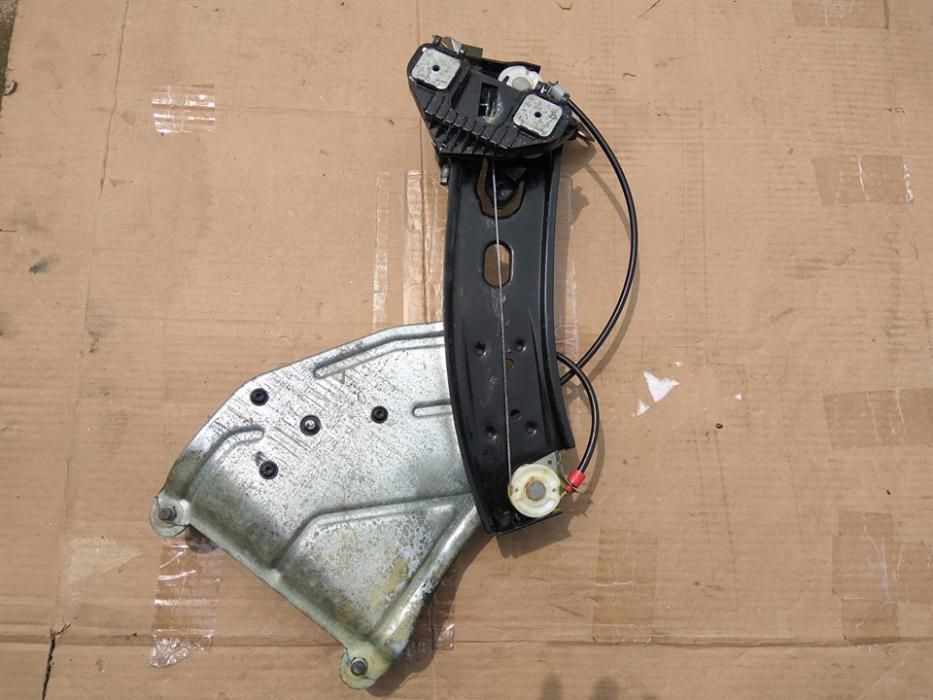 Ford focus 2 cabrio macara geam electric 38931014AH0 38931012AH0