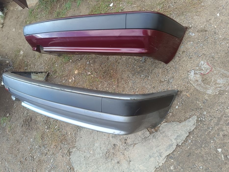 Задний бампер Ауди 80 Б4
