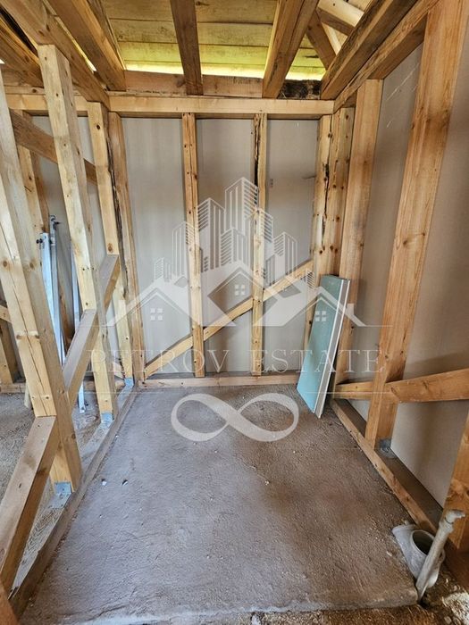 Продава се Многостаен апартамент в Велинград - 128 кв.м за 750 €/кв.м - Снимка #2