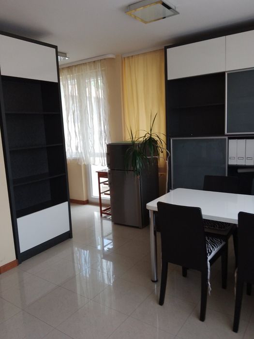 Дава се под наем Едностаен апартамент в София, Банишора - 40 кв.м за 459 € - Снимка #1