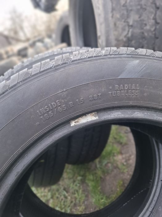 Vand 2 sau 4 anvelope 185 65 15 continetnal vara 2 yokohama