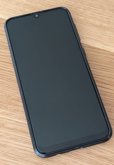 Samsung Galaxy A50 телефон