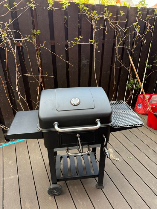 Grătar de grătar, stare excelentă, fără defecte