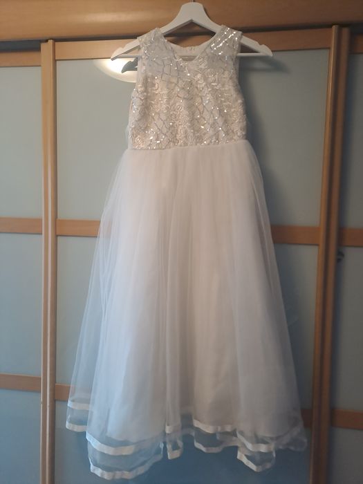 Бяха рокля за принцеси