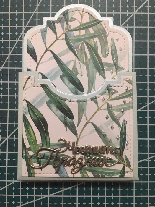 Продавам подаръчни кутийки за бонбони Мерси или шоколадчета Киндер