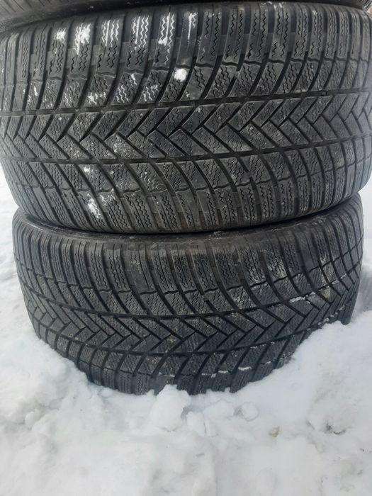 Продам шины. 285/40/21 бриджестон