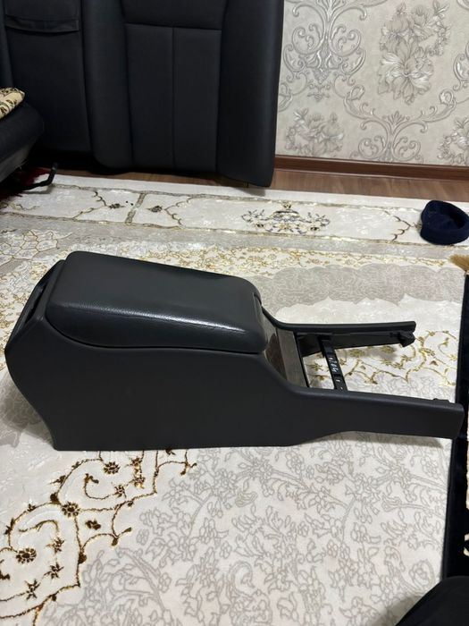 Подлокотник продаётся