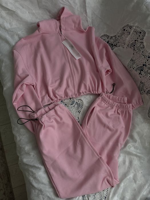 Спортивные костюмы