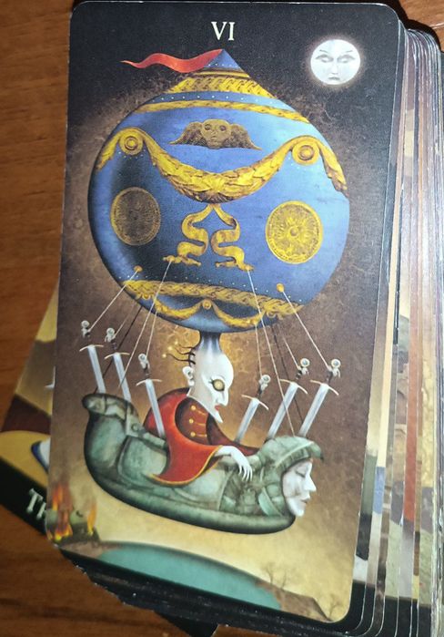 "Безумная луна" таро