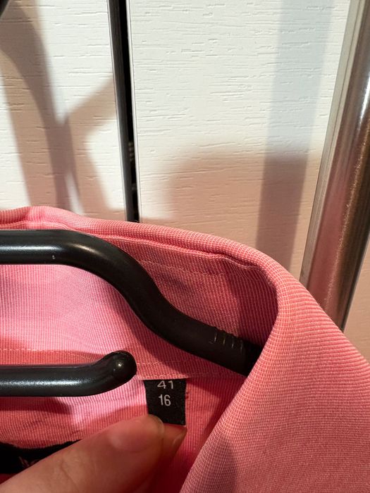 Camasa Hugo Boss marimea 41 maneca scurta