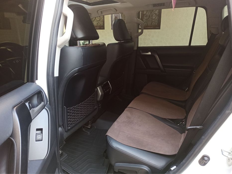 Toyota Land Cruiser 150