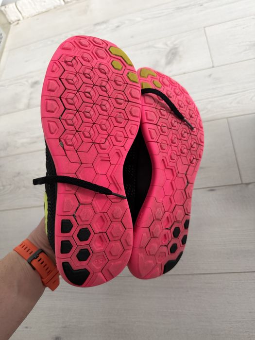 Оригинални дамски маратонки Nike Free 5.0 номер 41, стелка 26.2