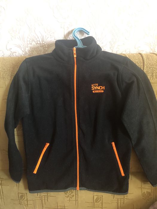 Кофты и толстовки для мальчиков.