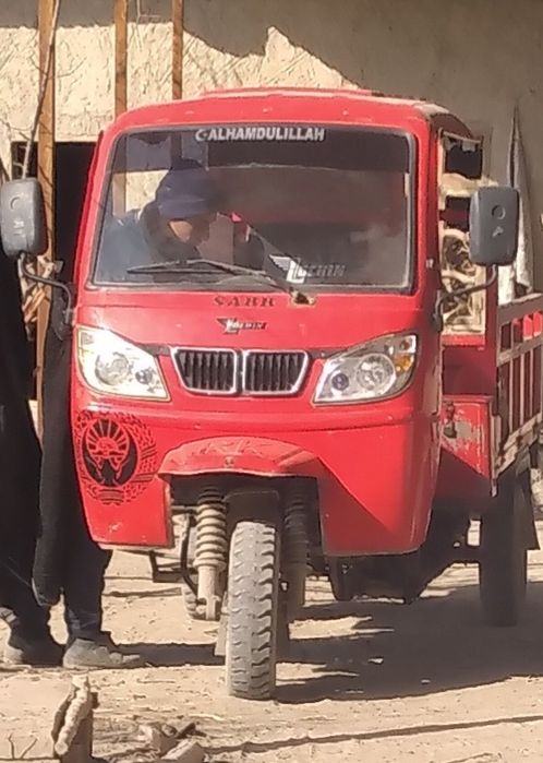 Lochin  mototsikli  LOCHIN LS 200 CC Kabinalik zavadskoy 1.100 kg