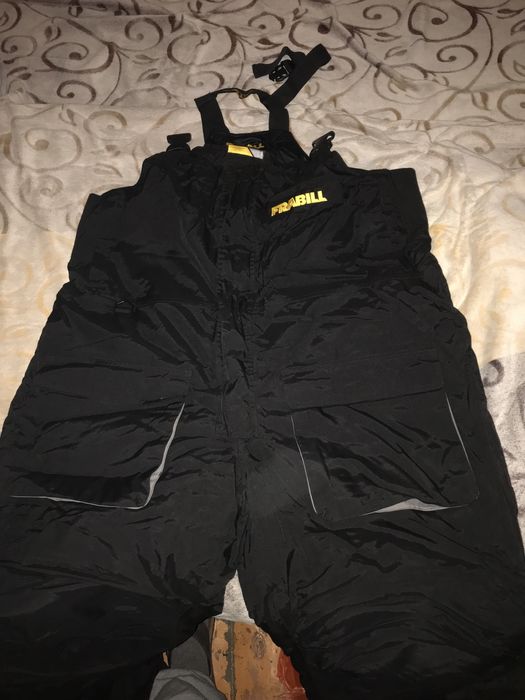 Зимние комбинезон