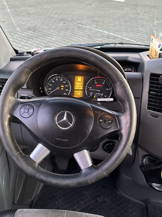 Mercedes sprinter 316 8+1 m1 vip 319 318 313 311