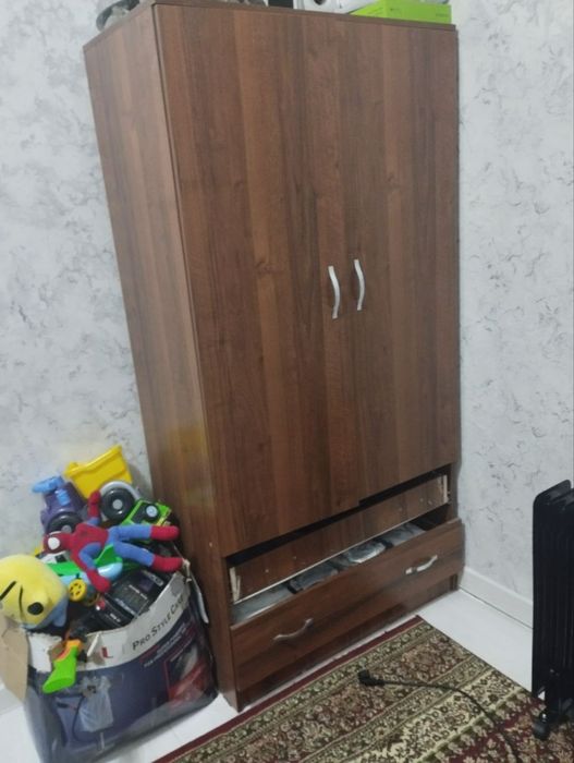 Продаю спальный гарнитур ( Китай)