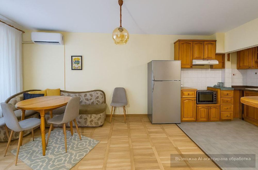 Тристаен апартамент в района на ХЕИ!