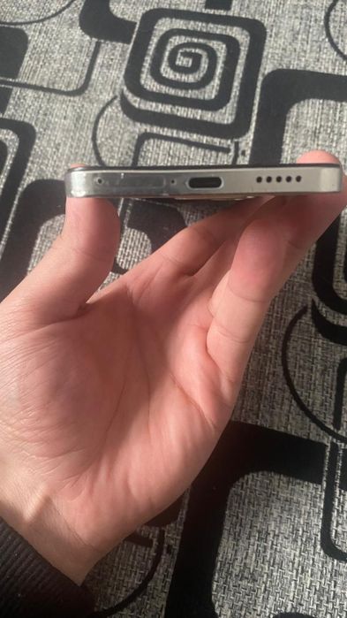 Vivo v25e 75000 тенге