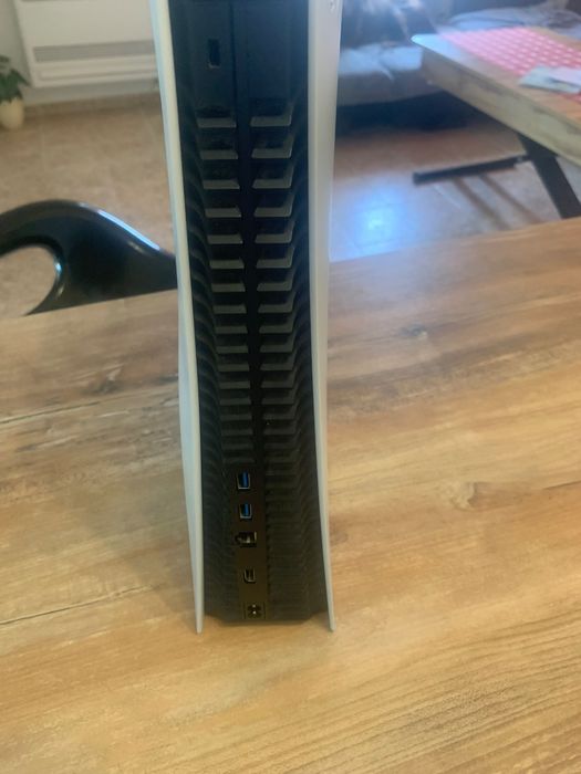 PS 5   Плейстейшън 5